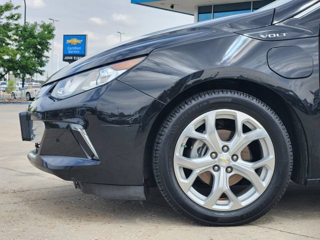 Certified 2017 Chevrolet Volt Premier w/ Driver Confidence II Package FWD image 9