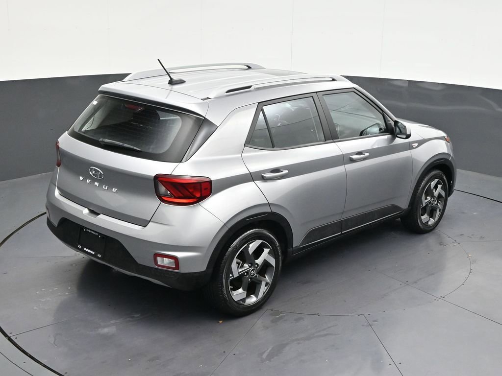 Used 2023 Hyundai Venue SEL w/ Cargo Package FWD image 20