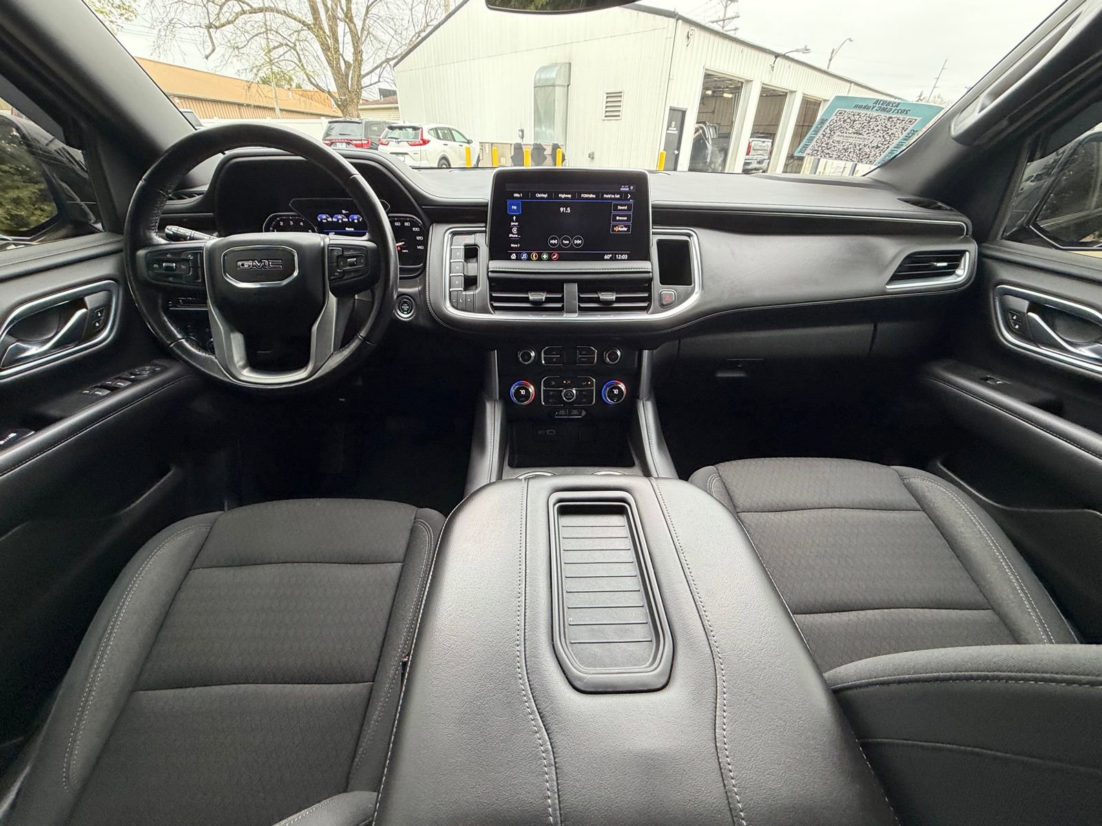 Used 2021 GMC Yukon SLE w/ Gmc Pro Safety Plus Package image 20