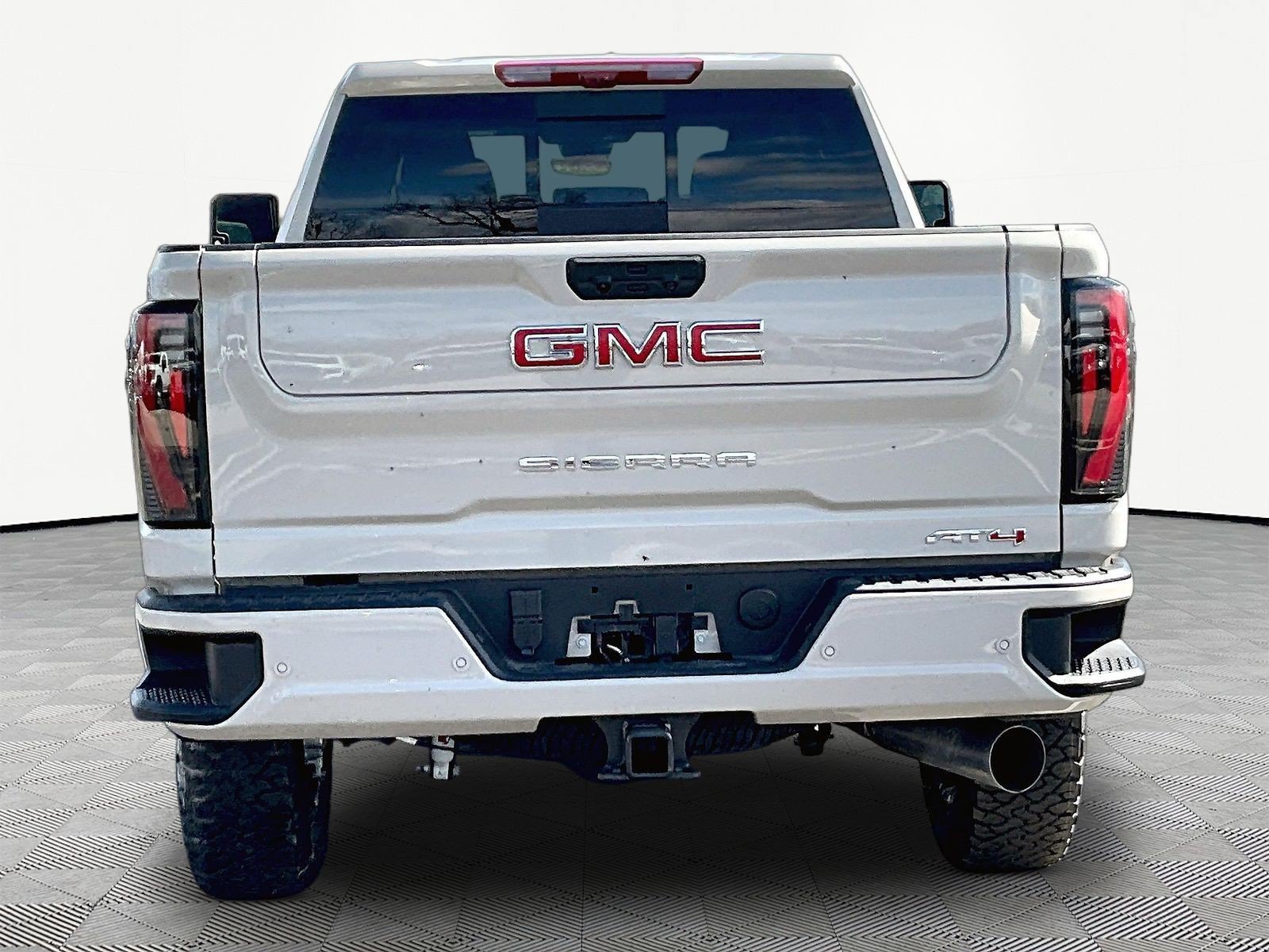 New 2026 GMC Sierra 2500 AT4 w/ AT4 Premium Plus Package AWD/4WD image 4