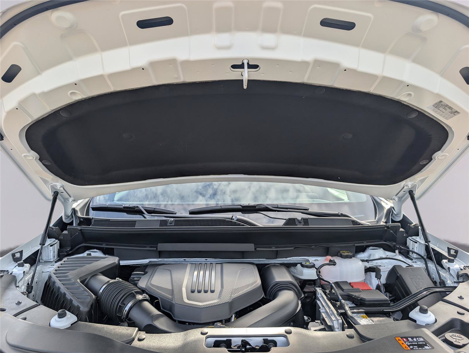 New 2026 Chevrolet Traverse LT w/ Driver Confidence Package FWD image 17