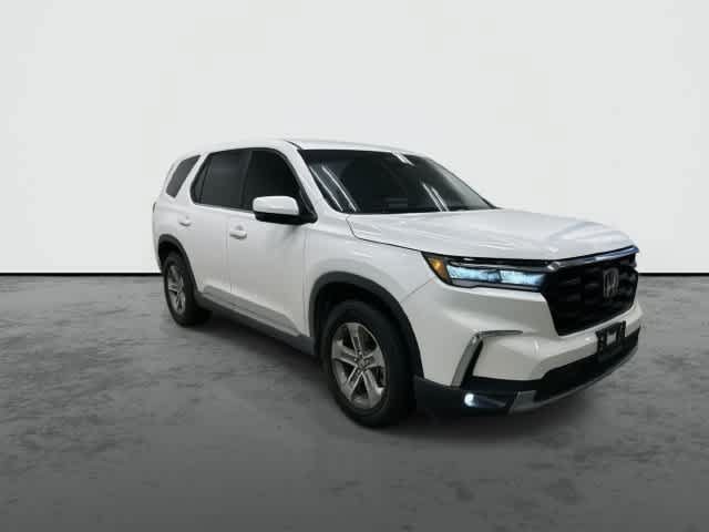 Certified 2025 Honda Pilot EX-L image 6
