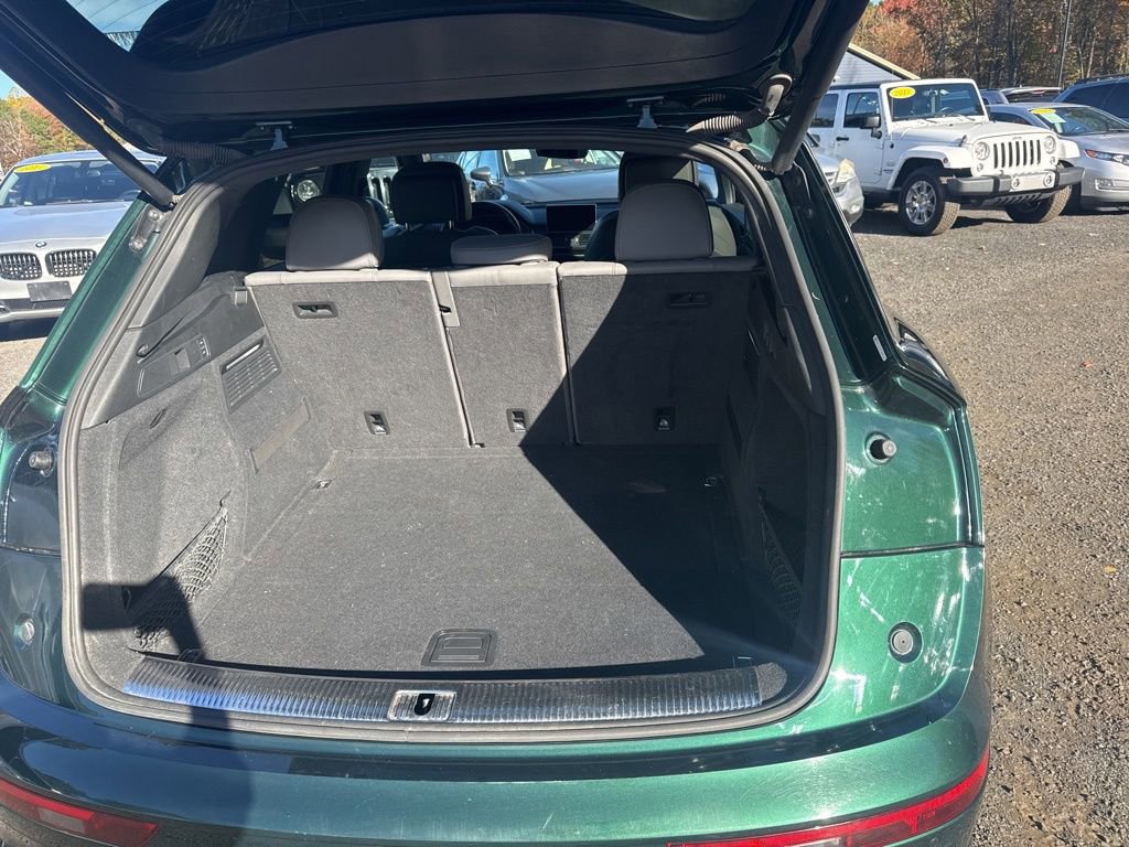 Used 2019 Audi SQ5 Premium Plus w/ Premium Plus Package image 42