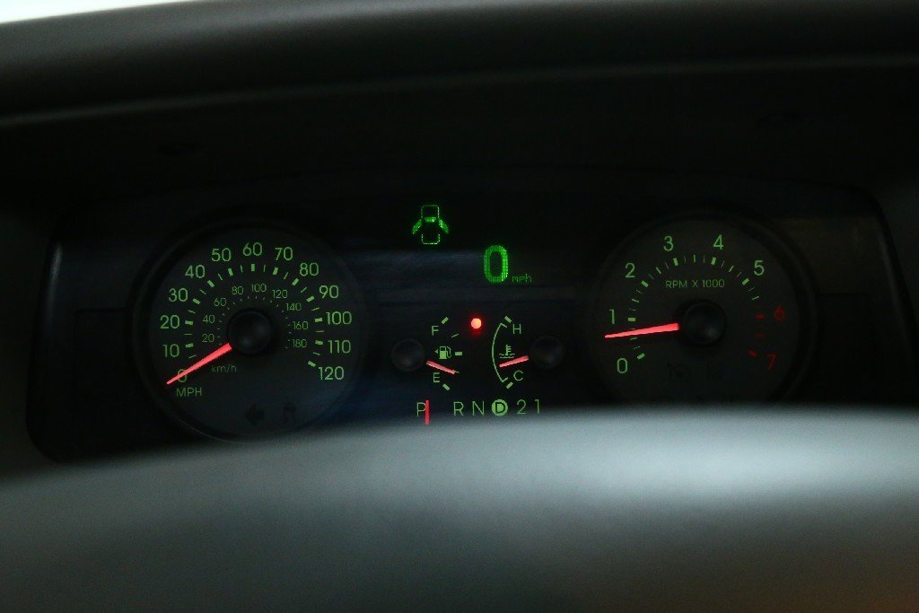 Used 2008 Mercury Grand Marquis LS image 34