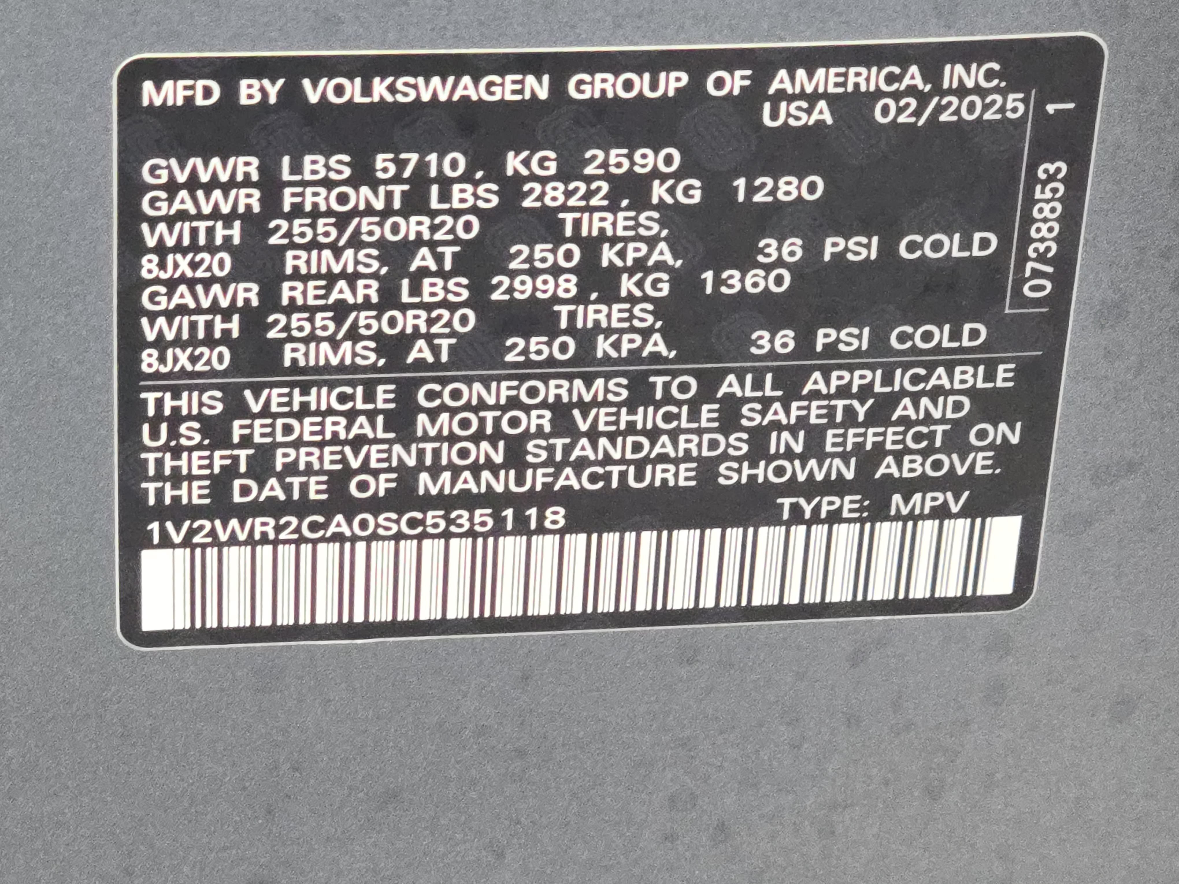 Used 2025 Volkswagen Atlas SE FWD image 36