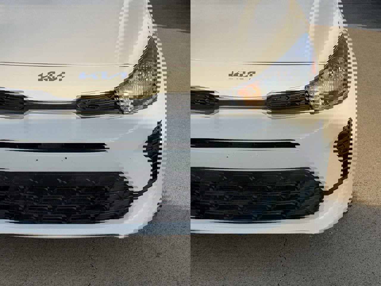 Used 2023 Kia Rio LX image 10