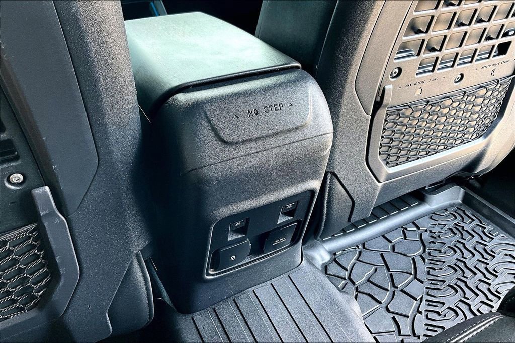 Used 2024 Ford Bronco Black Diamond AWD/4WD image 33