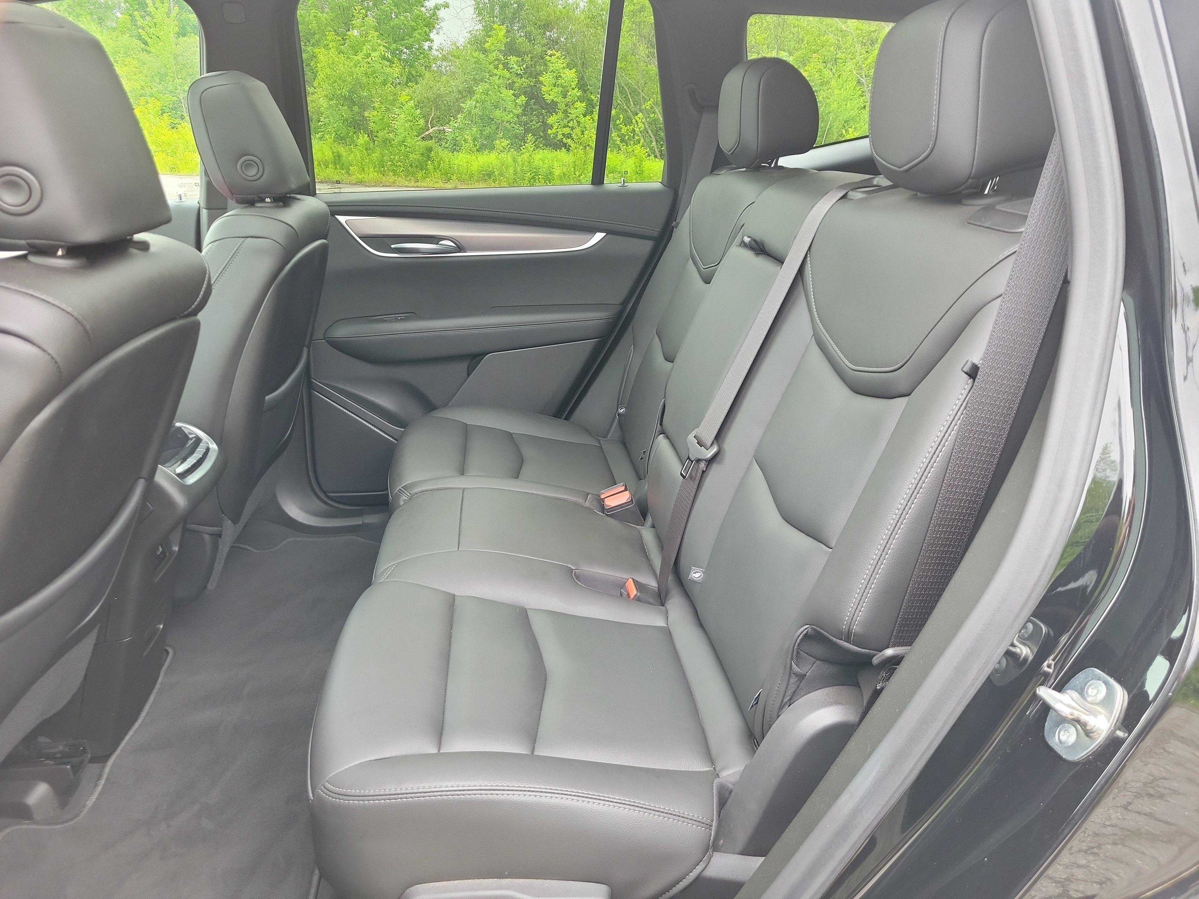 Certified 2024 Cadillac XT6 Luxury AWD/4WD image 16