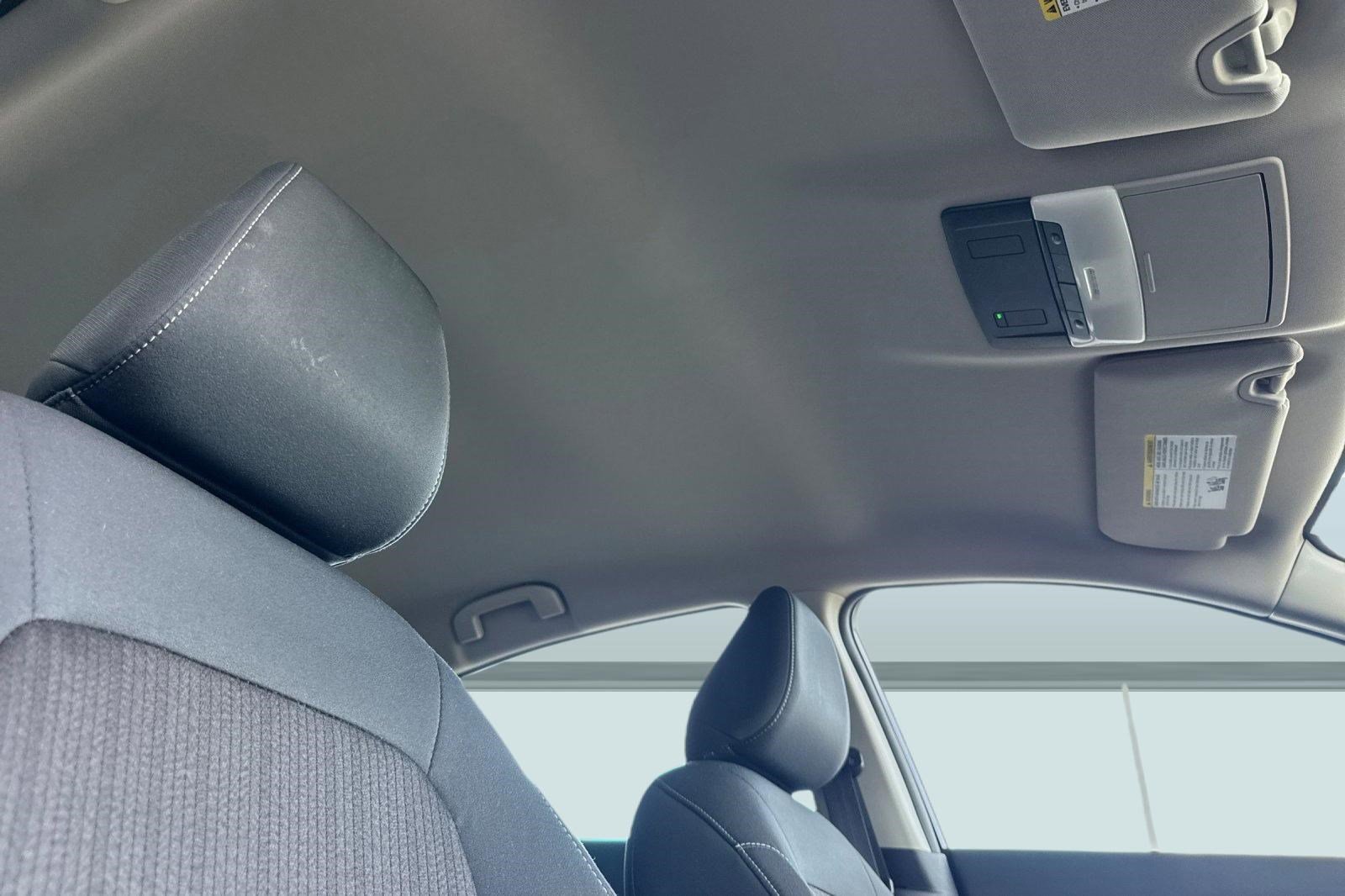 Used 2025 Nissan Altima 2.5 SV image 25