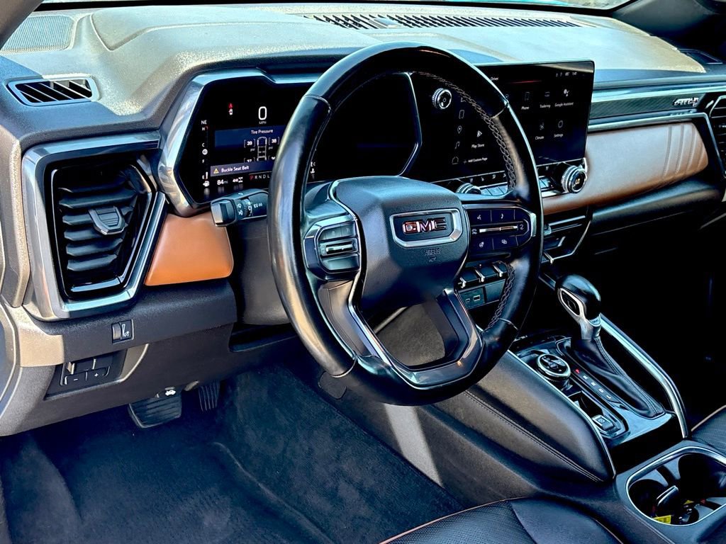 Used 2023 GMC Canyon AT4 w/ AT4 Premium Package image 11