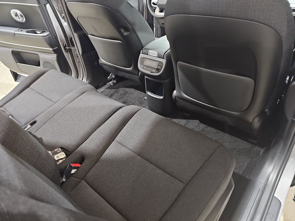 New 2026 Hyundai Ioniq 9 SE w/ Tow & Go Package image 11