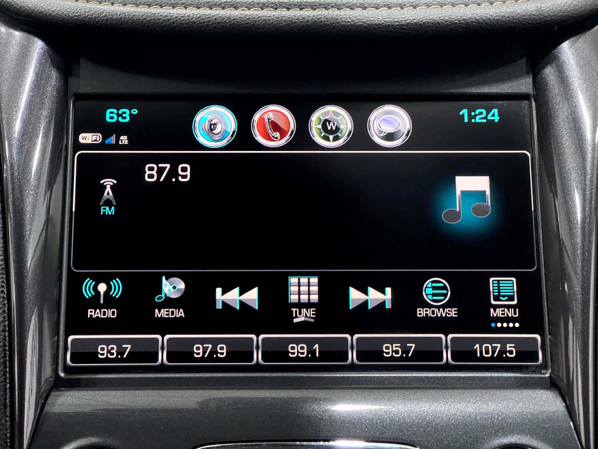 Used 2019 Chevrolet Impala Premier FWD image 23