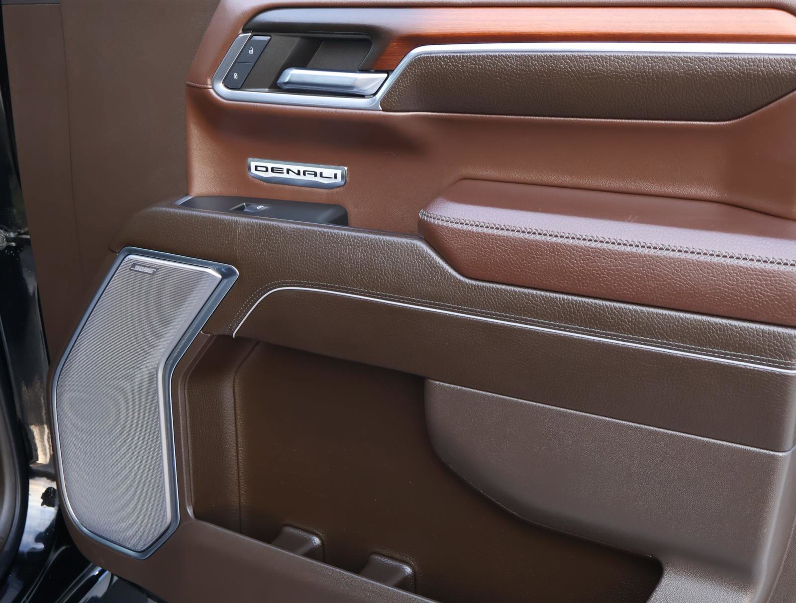 Used 2024 GMC Sierra 1500 Denali w/ Technology Package image 18