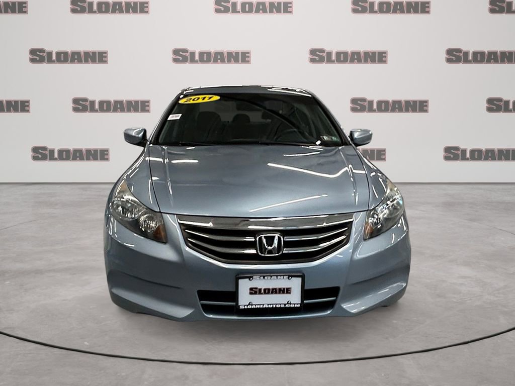 Used 2011 Honda Accord EX-L image 8