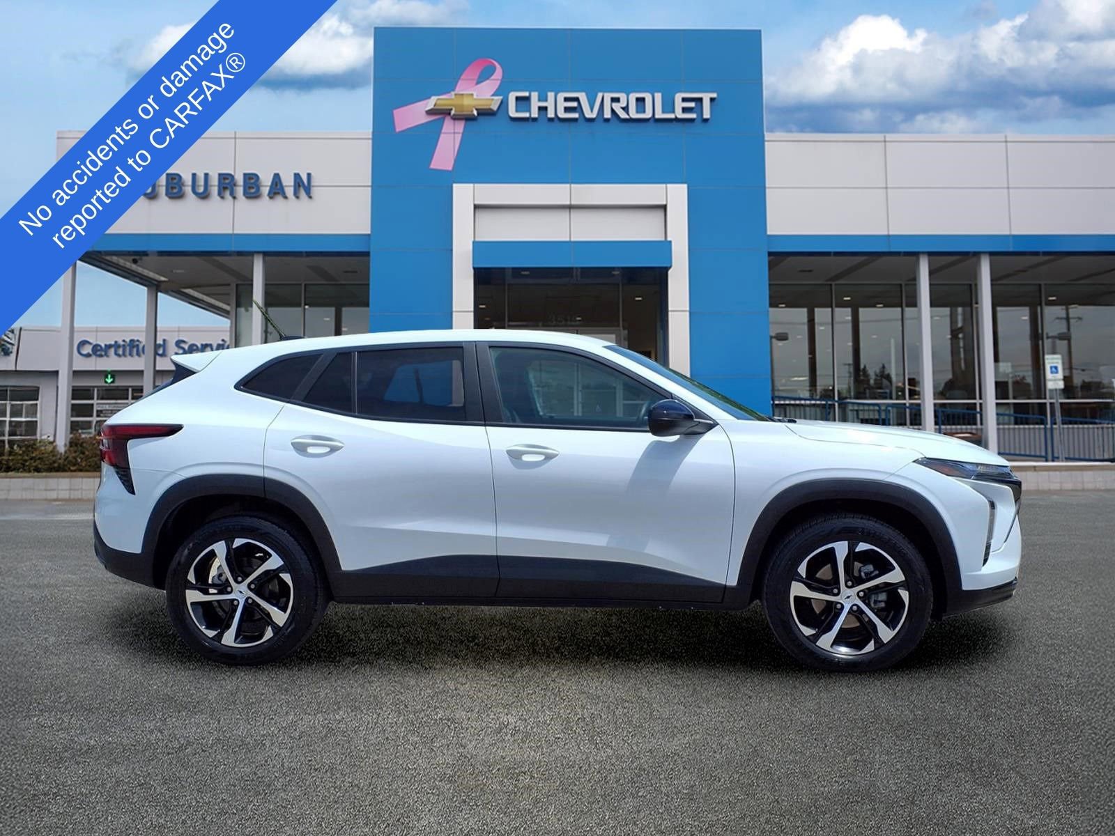 Used 2024 Chevrolet Trax RS w/ Driver Confidence Package FWD image 4
