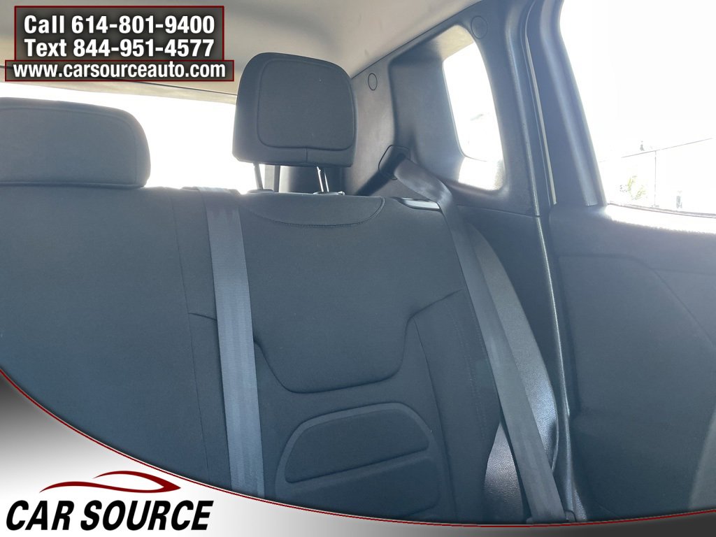 Used 2018 Jeep Renegade Latitude w/ Cold Weather Group image 24
