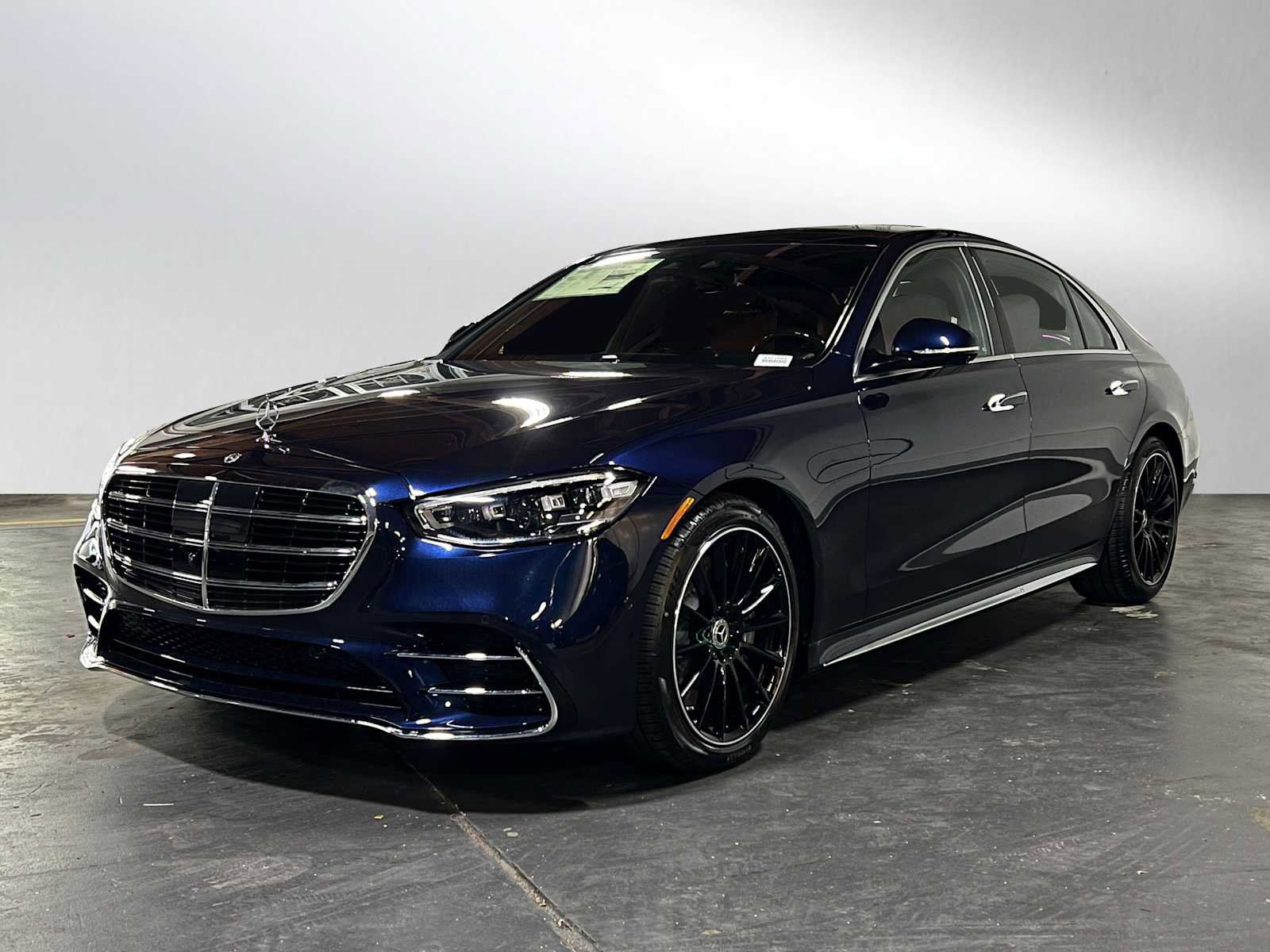 New 2026 Mercedes-Benz S 500 4MATIC image 7