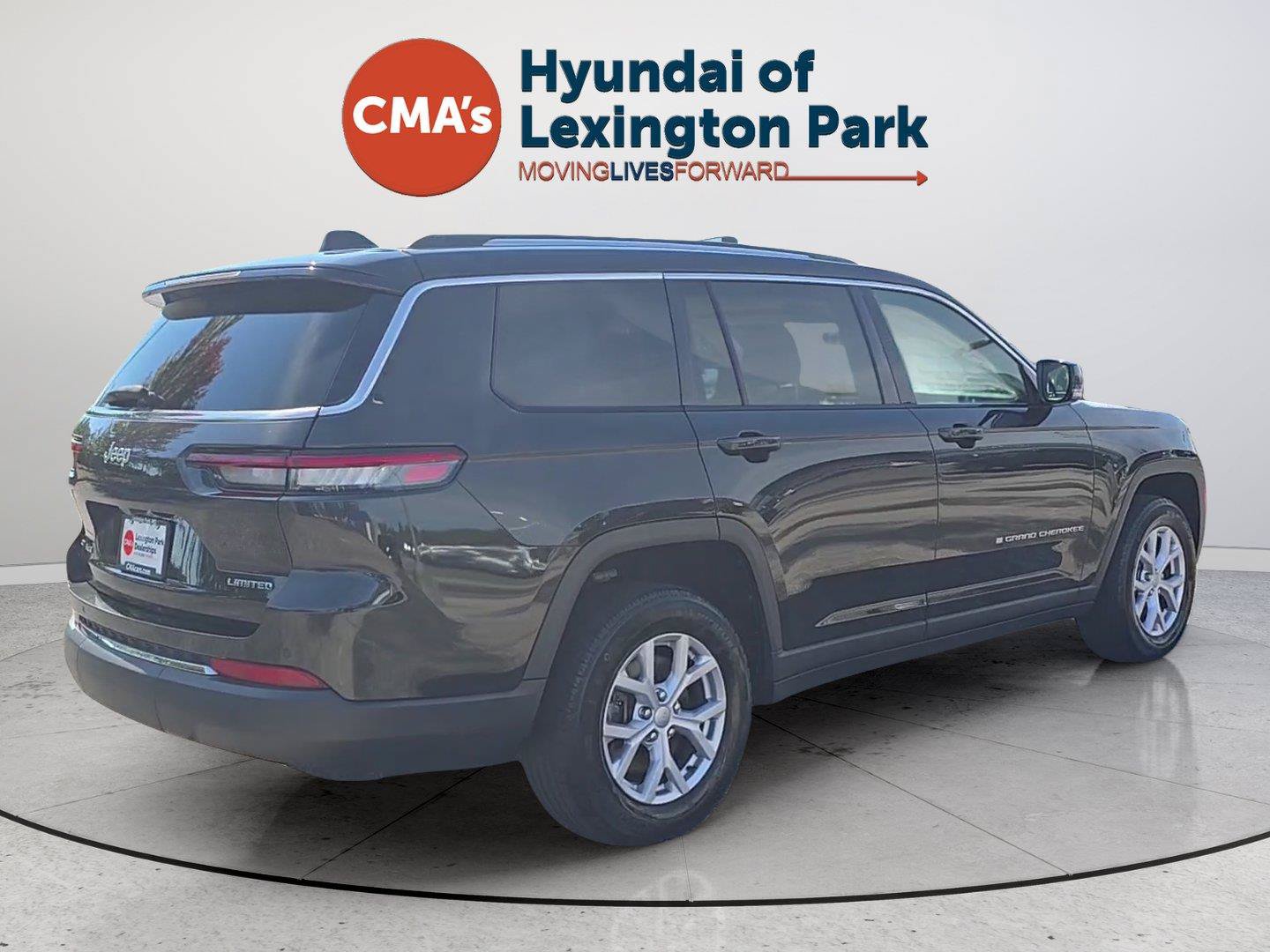 Used 2021 Jeep Grand Cherokee L Limited AWD/4WD image 5