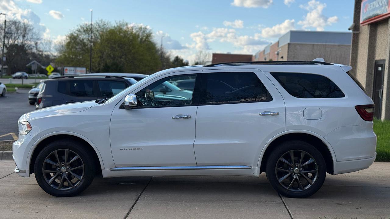 Used 2017 Dodge Durango Citadel w/ Technology Group AWD/4WD image 4
