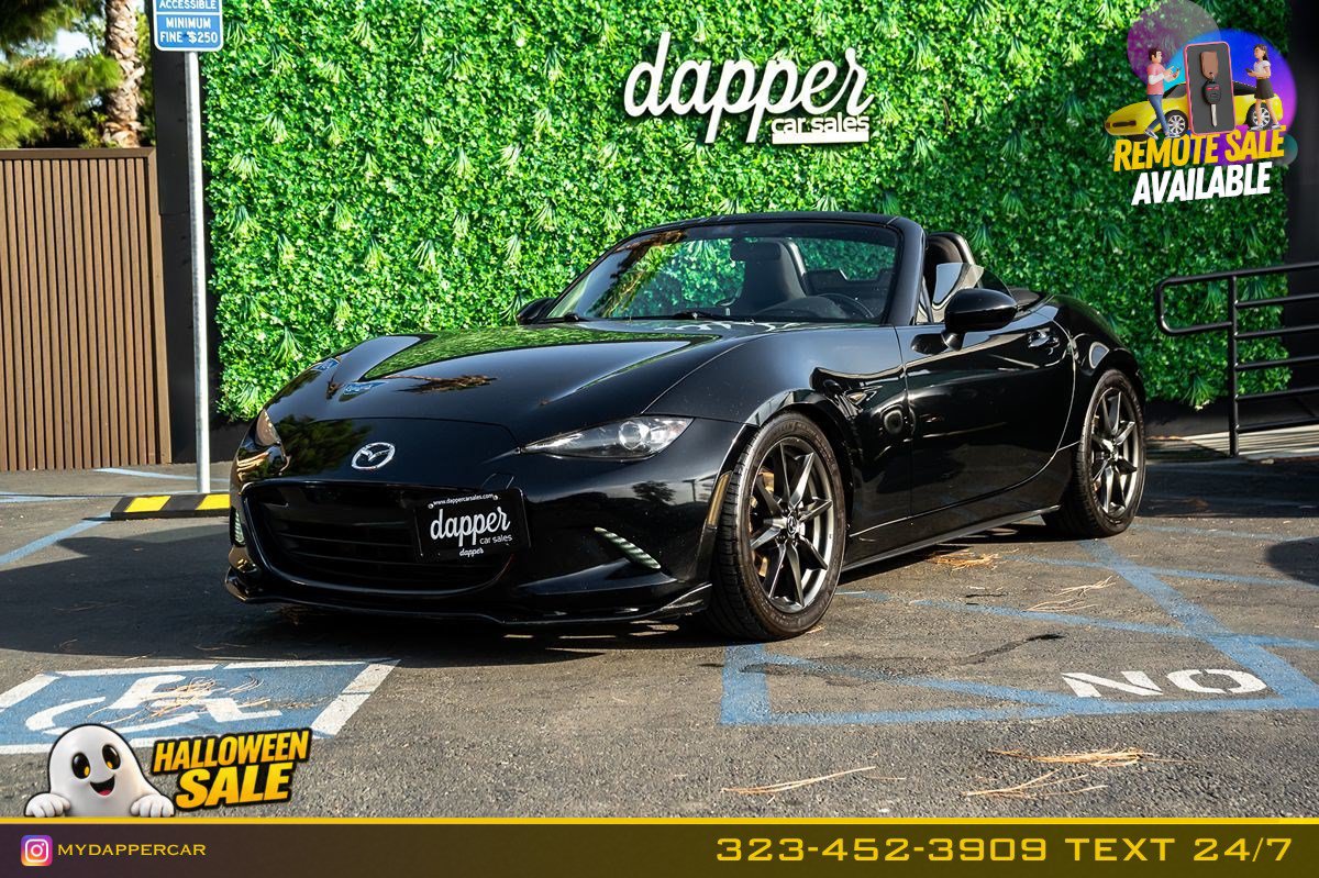 Used 2016 MAZDA MX-5 Miata Club RWD image 1