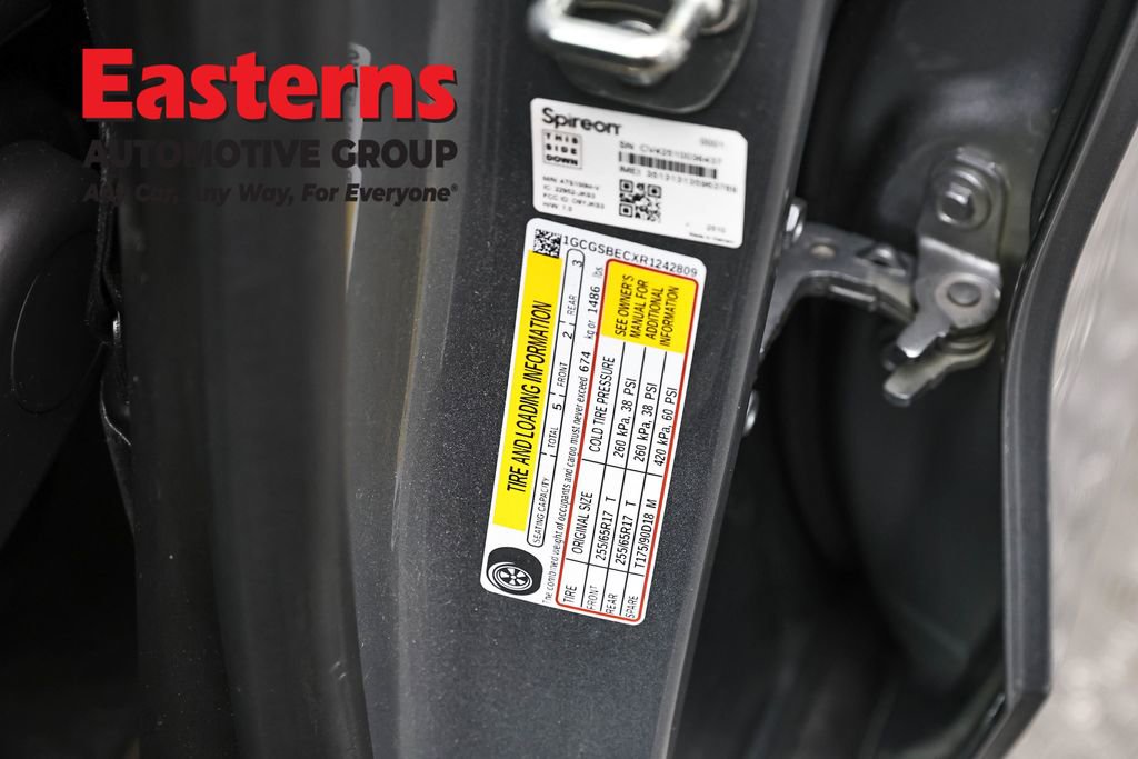 Used 2024 Chevrolet Colorado W/T image 33