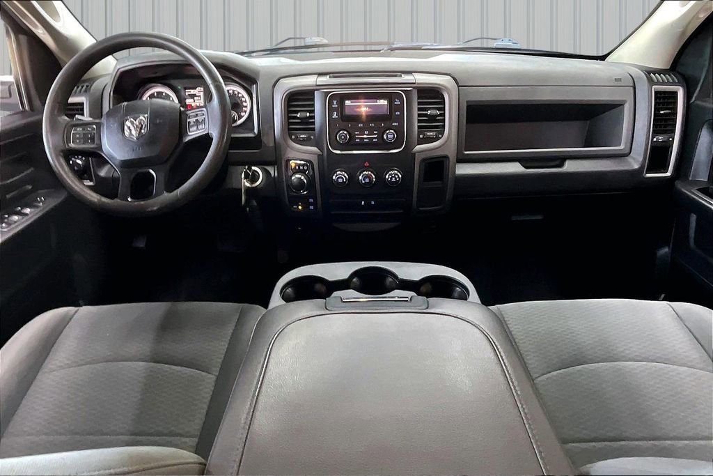 Used 2018 RAM 1500 Express AWD/4WD image 7