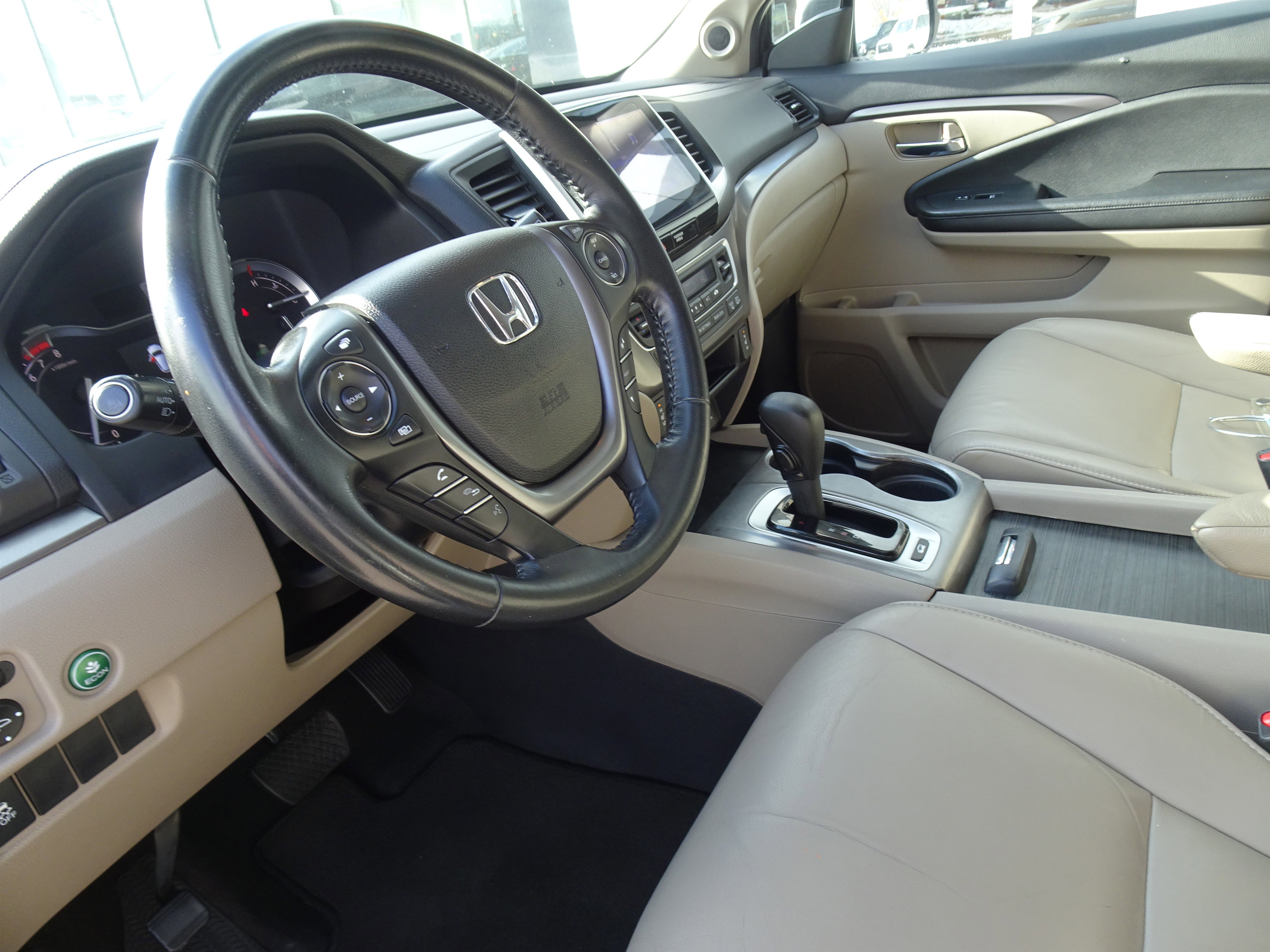 Used 2016 Honda Pilot EX-L image 12