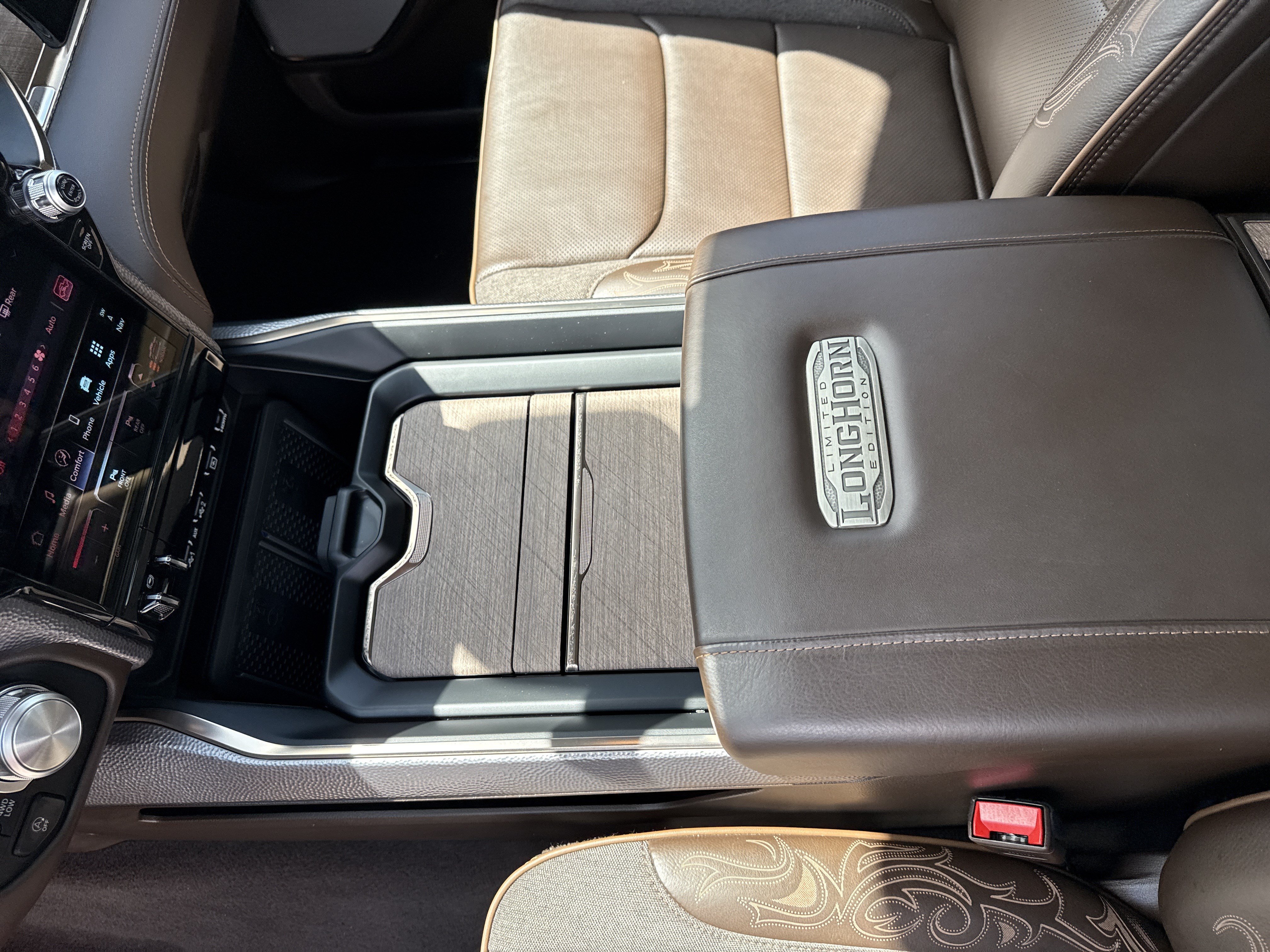 Used 2026 RAM 1500 Limited AWD/4WD image 28