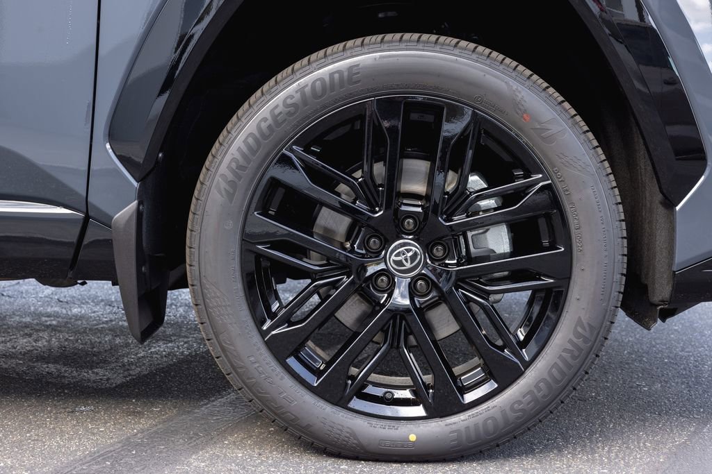 New 2026 Toyota RAV4 XSE AWD/4WD image 4