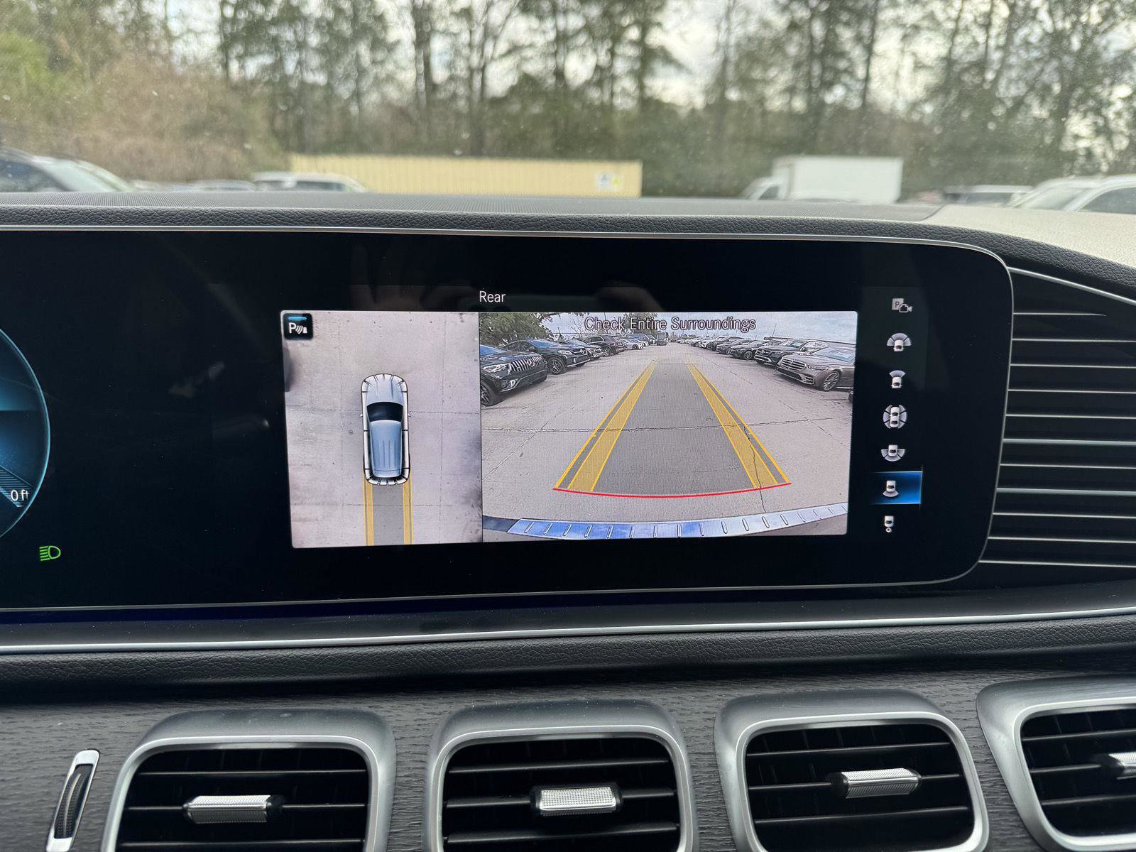 Certified 2022 Mercedes-Benz GLE 350 4MATIC w/ AMG Line Exterior image 13