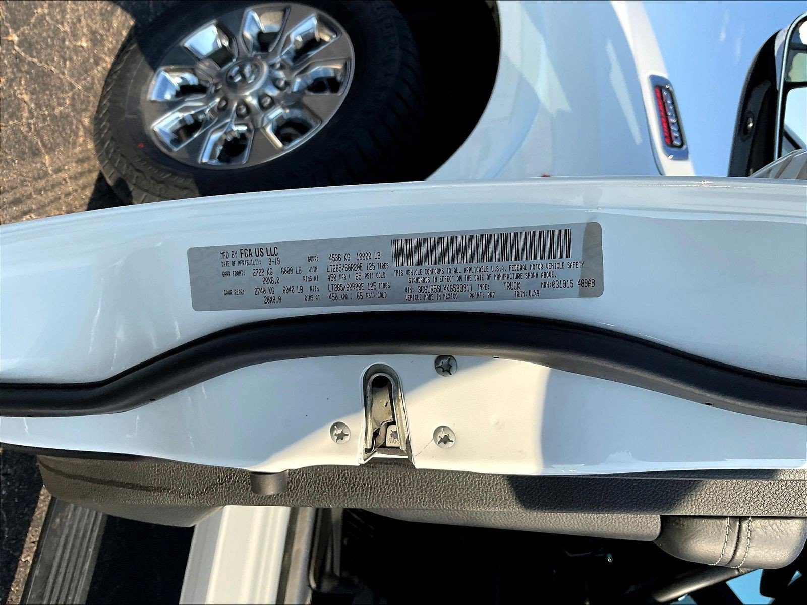 Used 2019 RAM 2500 Limited AWD/4WD image 20