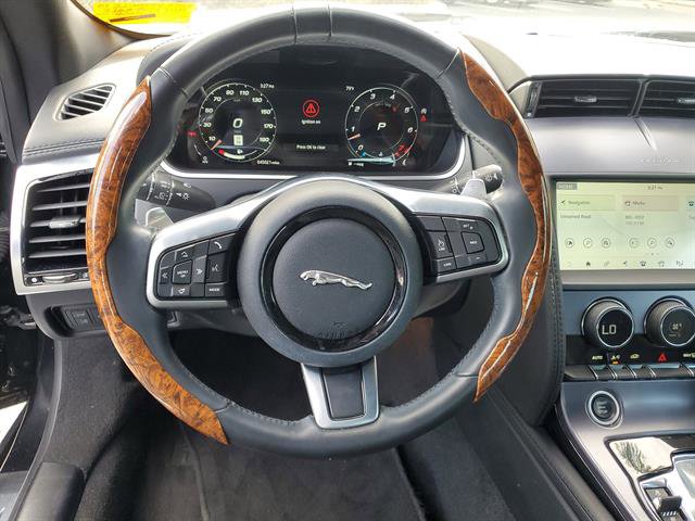 Used 2023 Jaguar F-TYPE P450 image 54