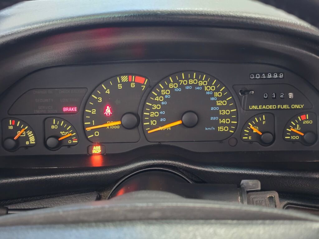 Used 1993 Chevrolet Camaro Z28 image 65