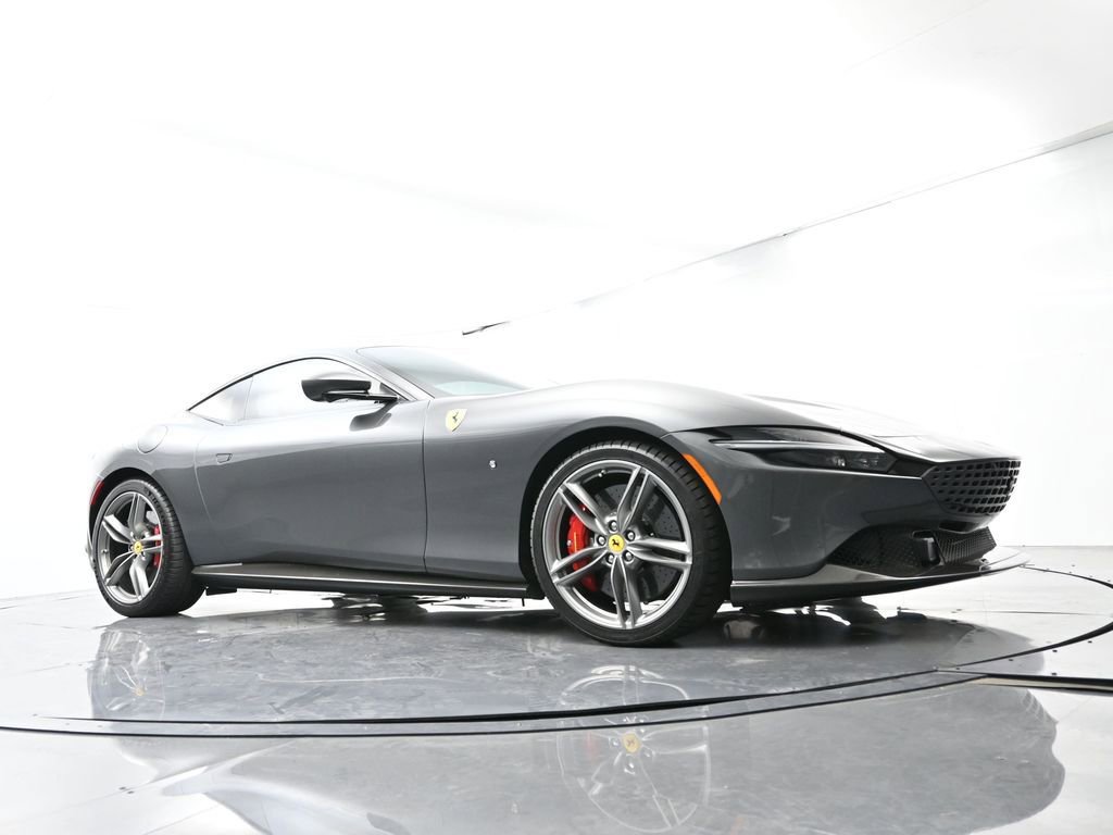 Used 2022 Ferrari Roma RWD image 54