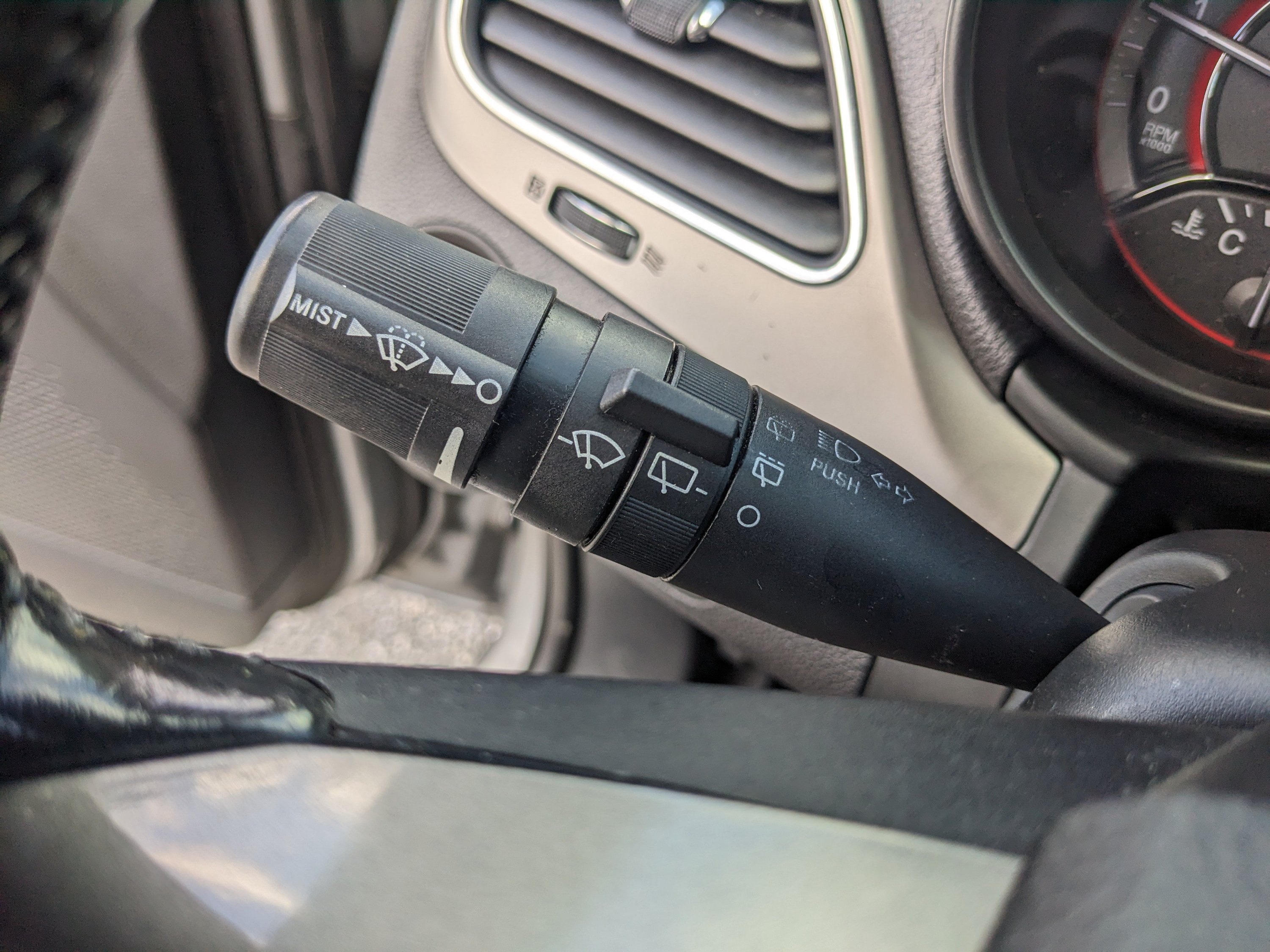 Used 2019 Dodge Journey Crossroad w/ Driver Convenience Group FWD image 34