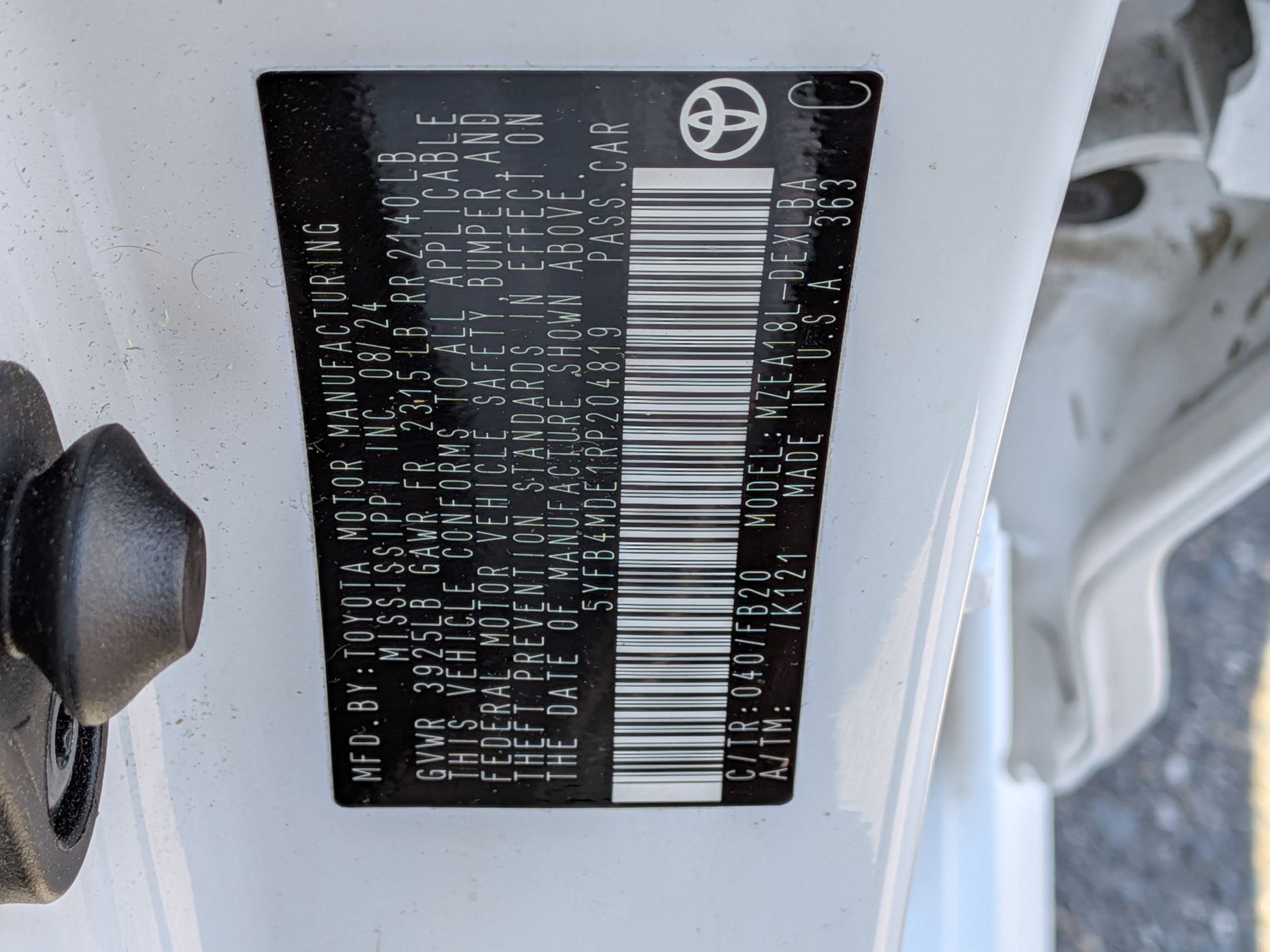 Used 2024 Toyota Corolla LE image 38