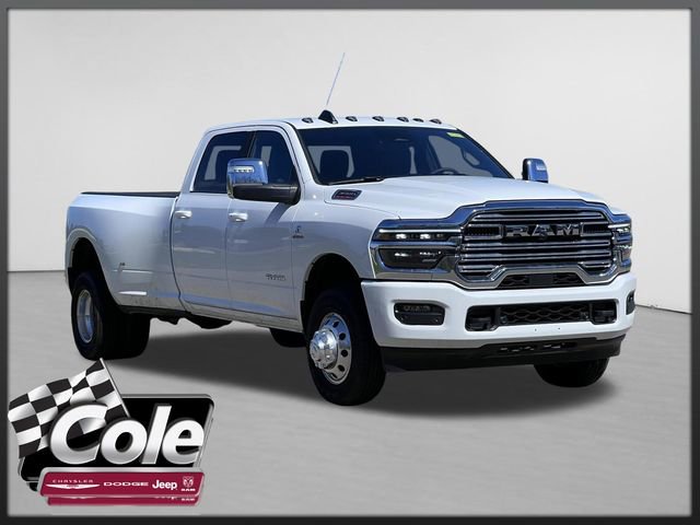 Used 2025 RAM 3500 Laramie AWD/4WD image 1