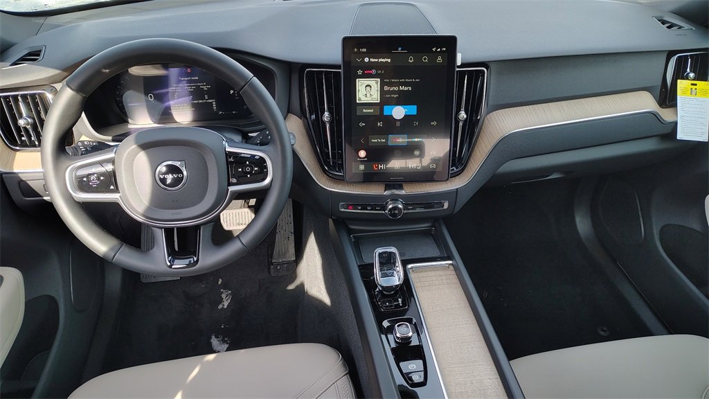 New 2026 Volvo XC60 B5 Plus w/ Protection Package Premier image 11