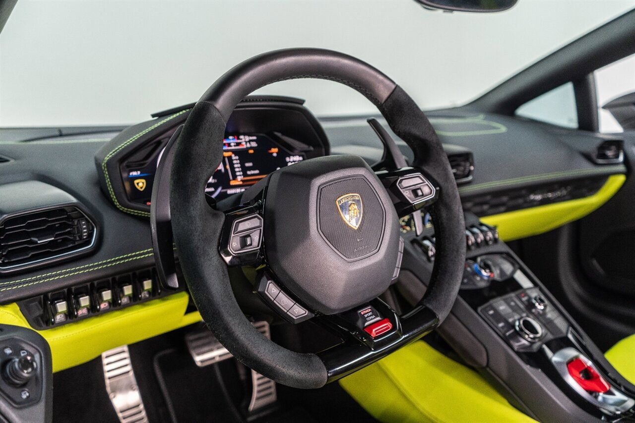 Used 2017 Lamborghini Huracan LP 610-4 AWD/4WD image 77