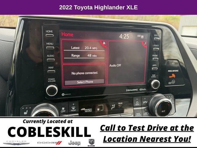Used 2022 Toyota Highlander XLE AWD/4WD image 23