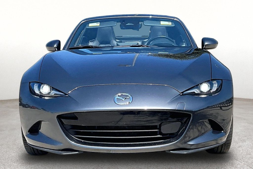 Used 2025 MAZDA MX-5 Miata RF Grand Touring RWD image 3