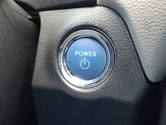Used 2022 Toyota RAV4 XLE Premium AWD/4WD image 25