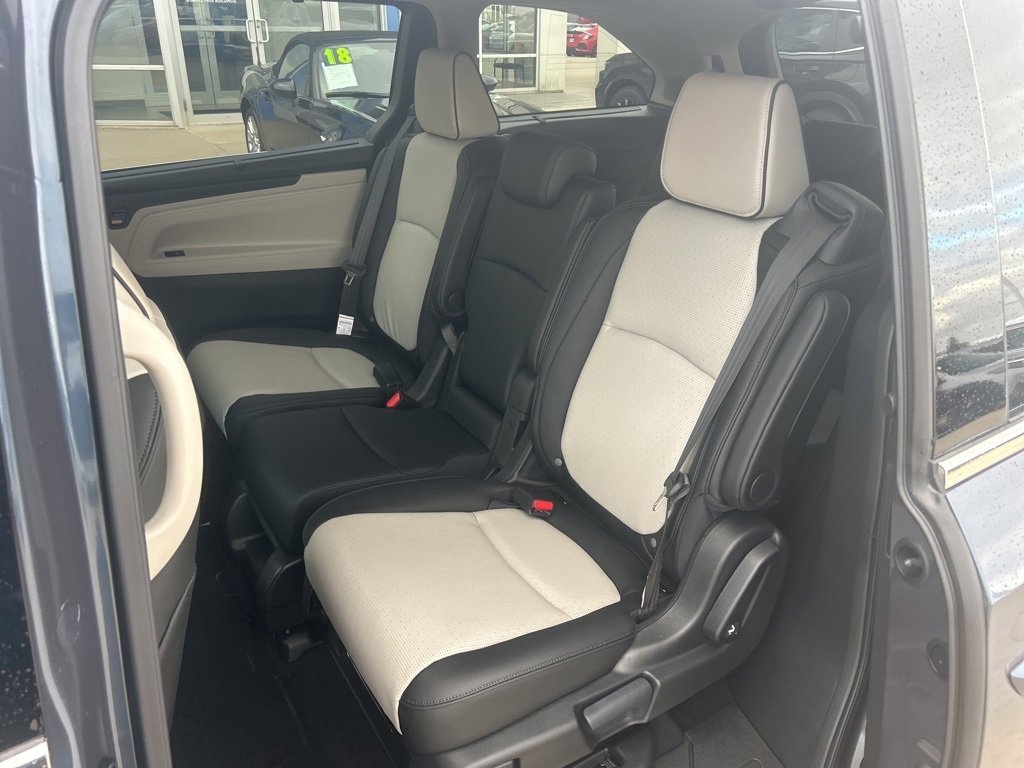New 2026 Honda Odyssey Elite image 17