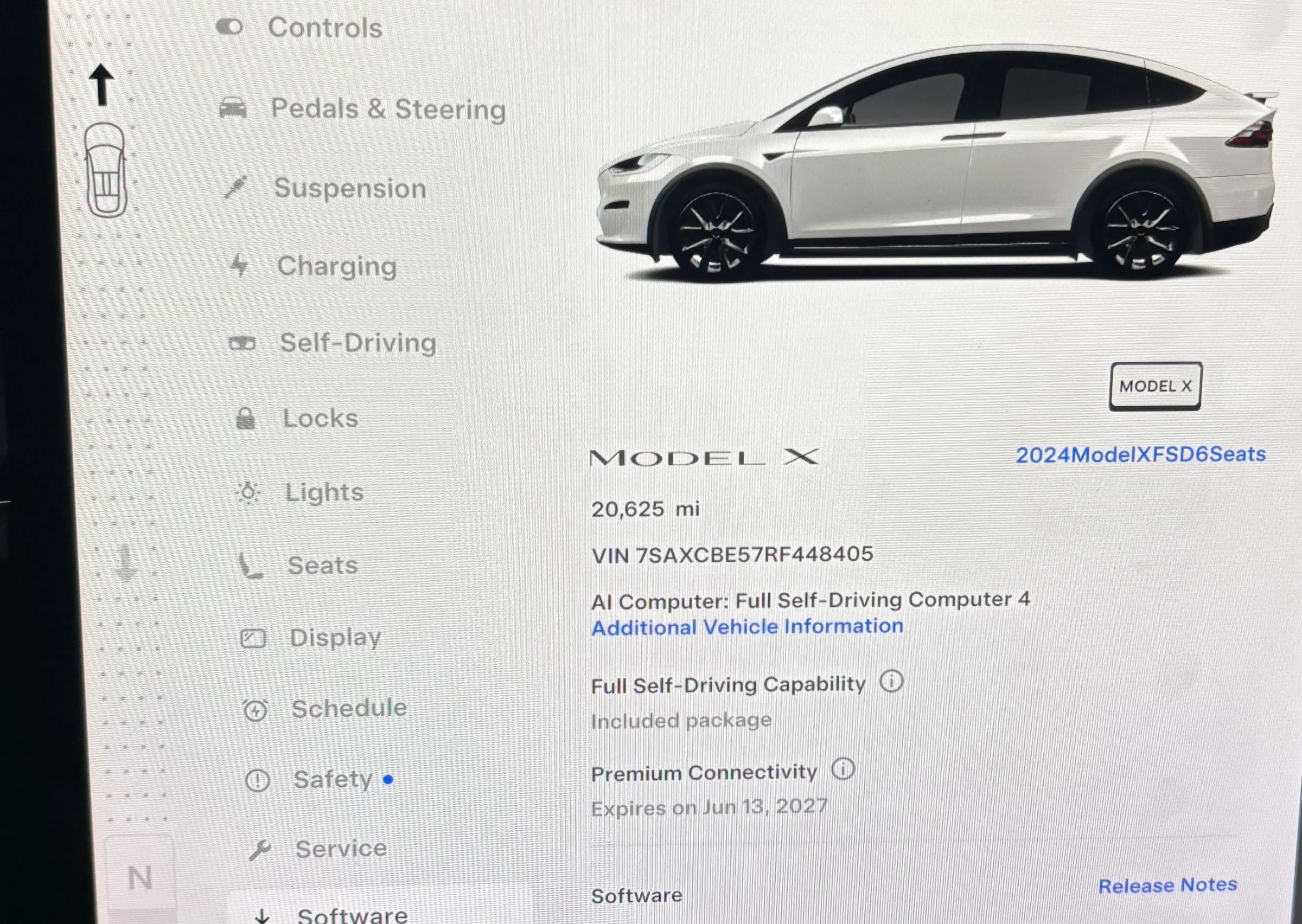 Used 2024 Tesla Model X AWD/4WD image 10