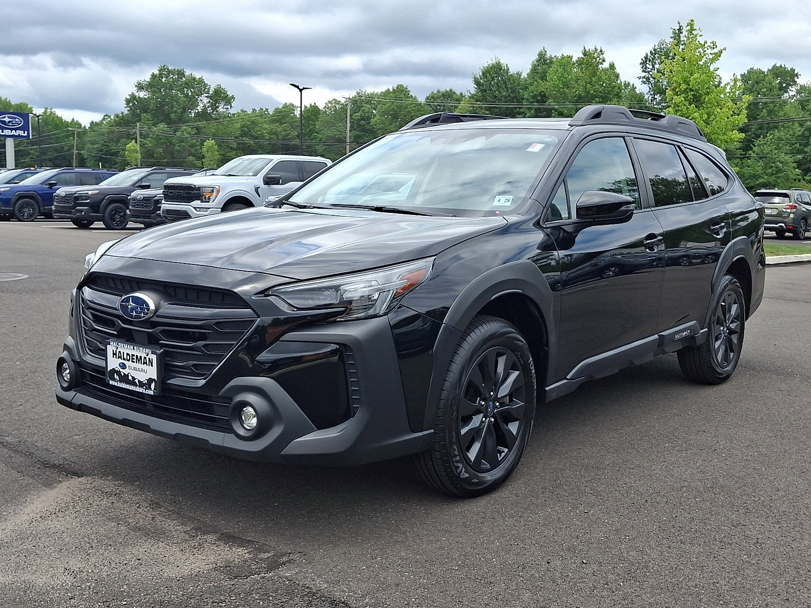 Certified 2023 Subaru Outback Onyx Edition AWD/4WD image 3