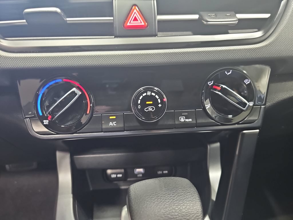 Used 2024 Kia Seltos LX AWD/4WD image 20