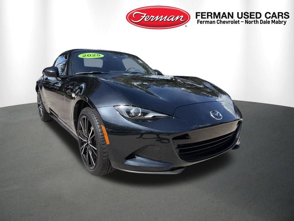 Used 2025 MAZDA MX-5 Miata RF Grand Touring RWD image 1