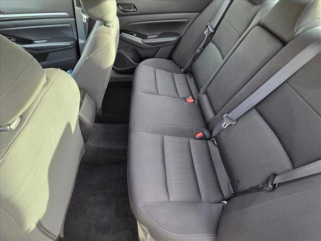 Used 2023 Nissan Altima 2.5 SV image 17