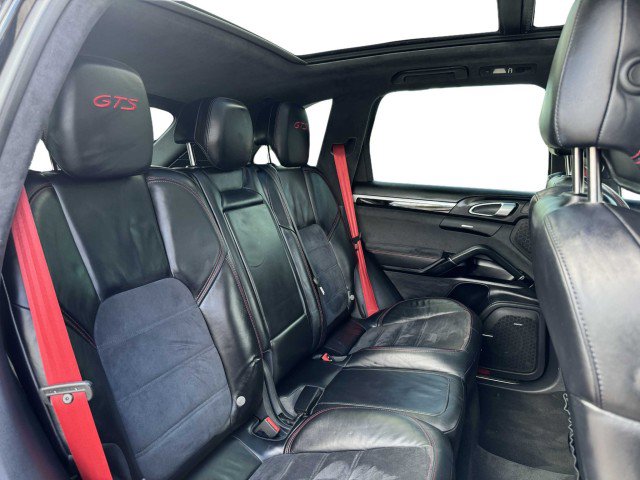 Used 2017 Porsche Cayenne GTS image 46