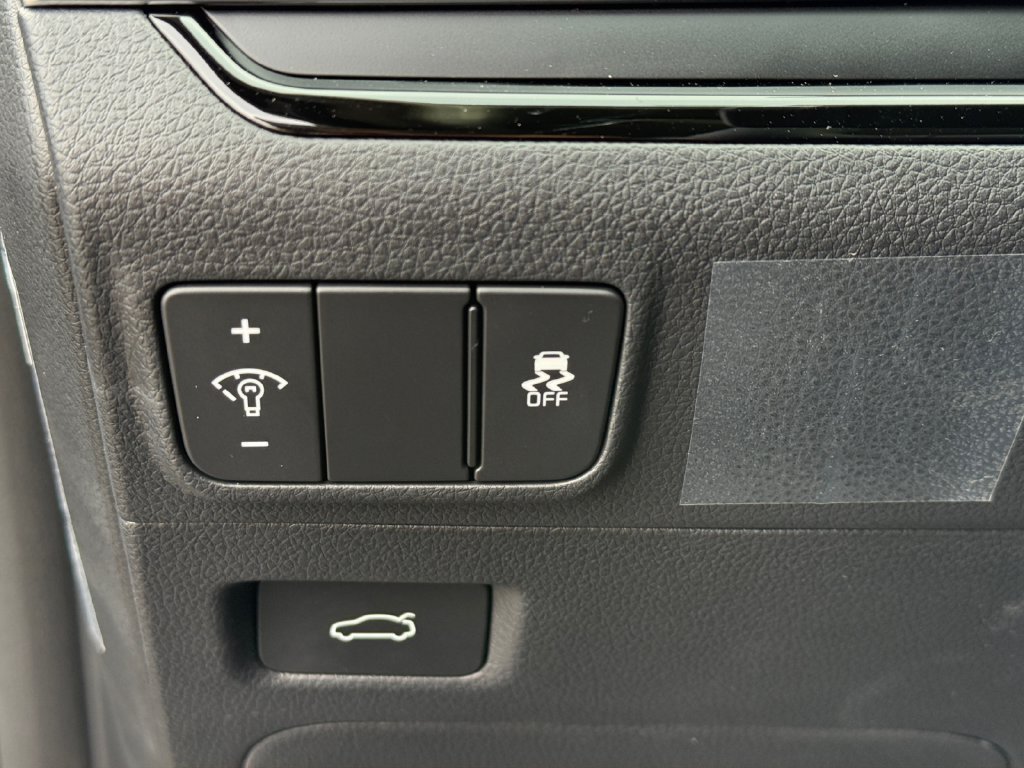 New 2026 Kia K5 EX FWD image 22